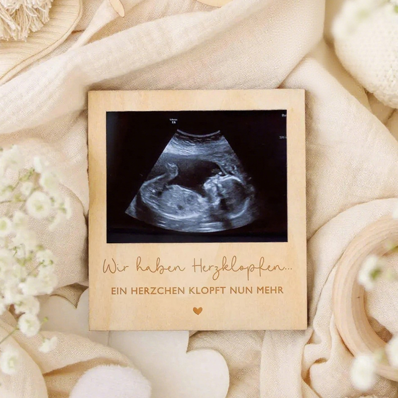 กรอบรูปไม้สำหรับประกาศตั้งครรภ - Engraved Wood Frame บทวิจารณ์และราคา